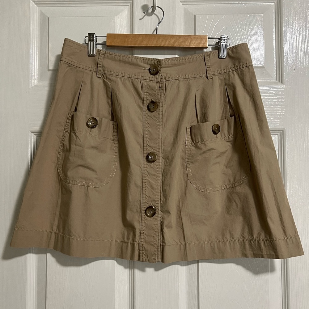 🔥NWOT Khaki utility skirt with pleats